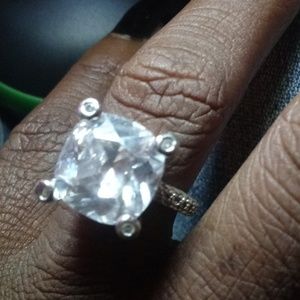 7 carat engagement ring 💍